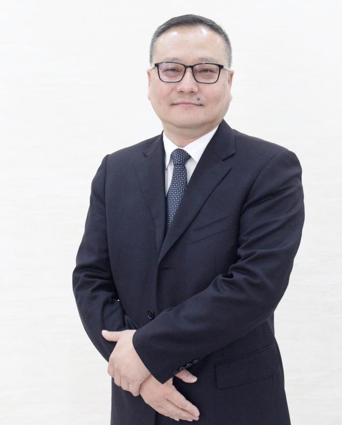 吳總照片.jpg